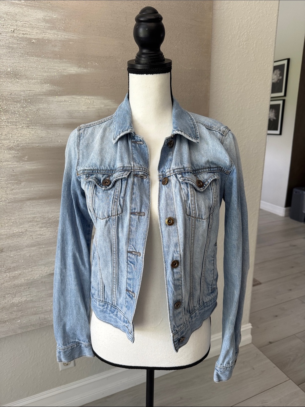 Forever 21 Light Wash Denim Jacket - Pale Blue